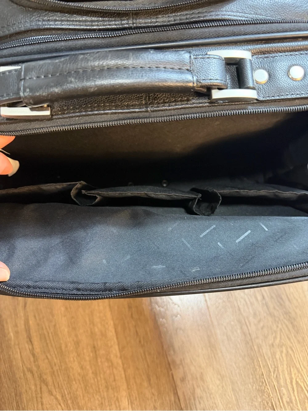 Samsonite Black Rolling Laptop Briefcase with Front Pocket
